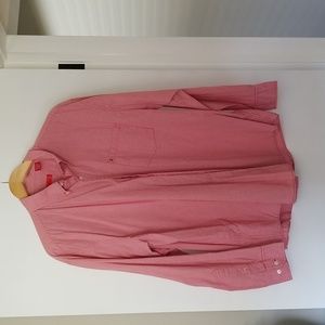 Mens Izod dress shirt. Oxford style.  SIZE XL excellent condition.